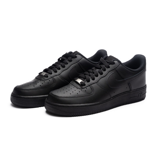 Sneaker Nike Air Force 1 07 Schwarz Schwarz Basketball Emotion
