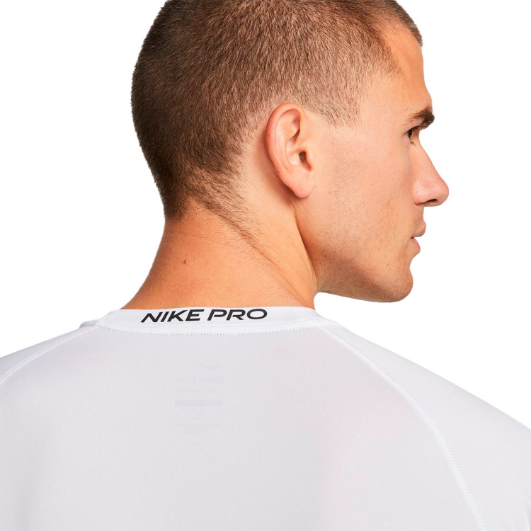 camiseta-nike-pro-dri-fit-tight-white-black-3