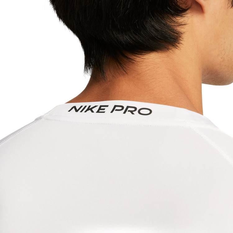 camiseta-nike-pro-dri-fit-white-black-3