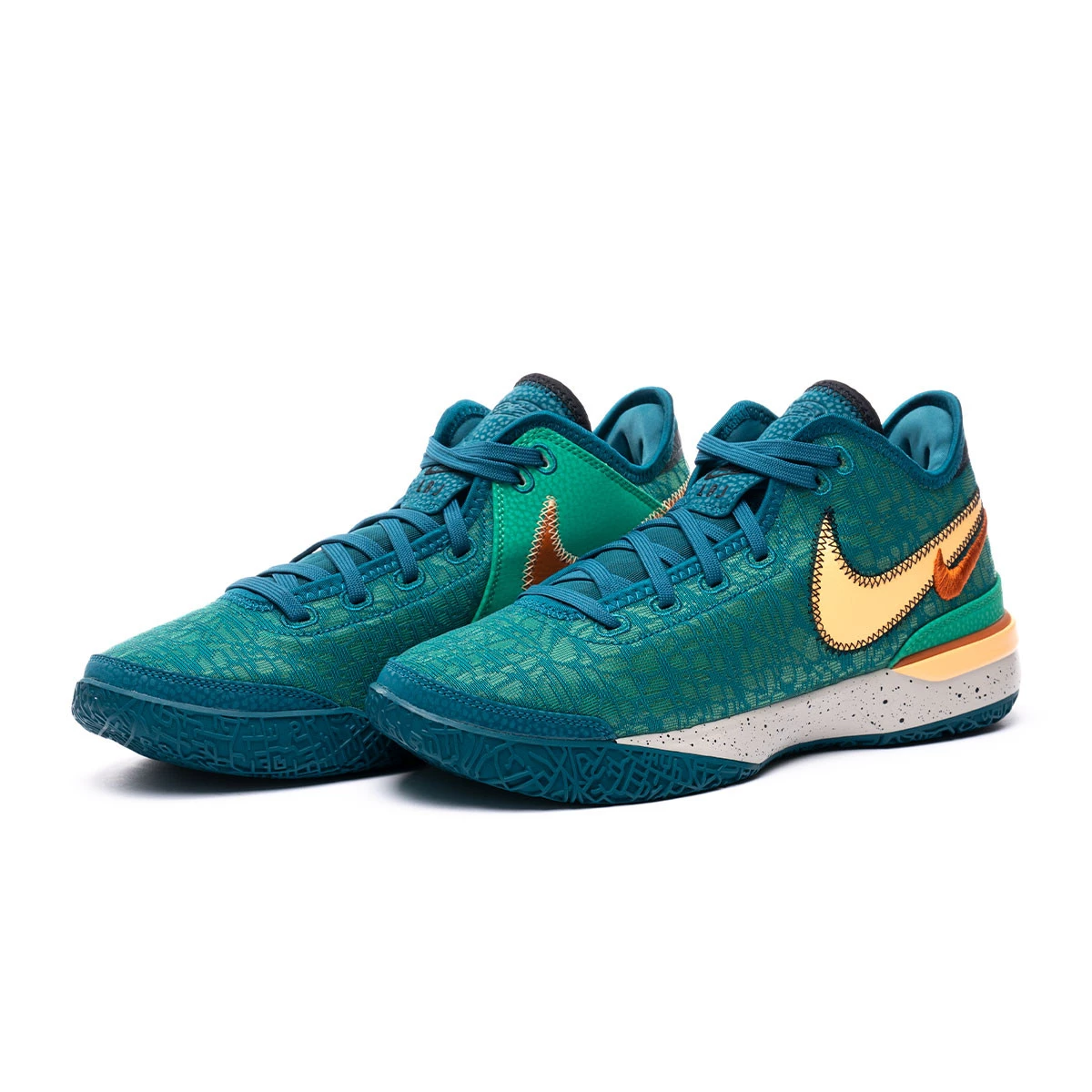 Zapatillas Nike Zoom Lebron NXXT Gen Geode Teal Campfire Orange Melon Tint Basketball Emotion