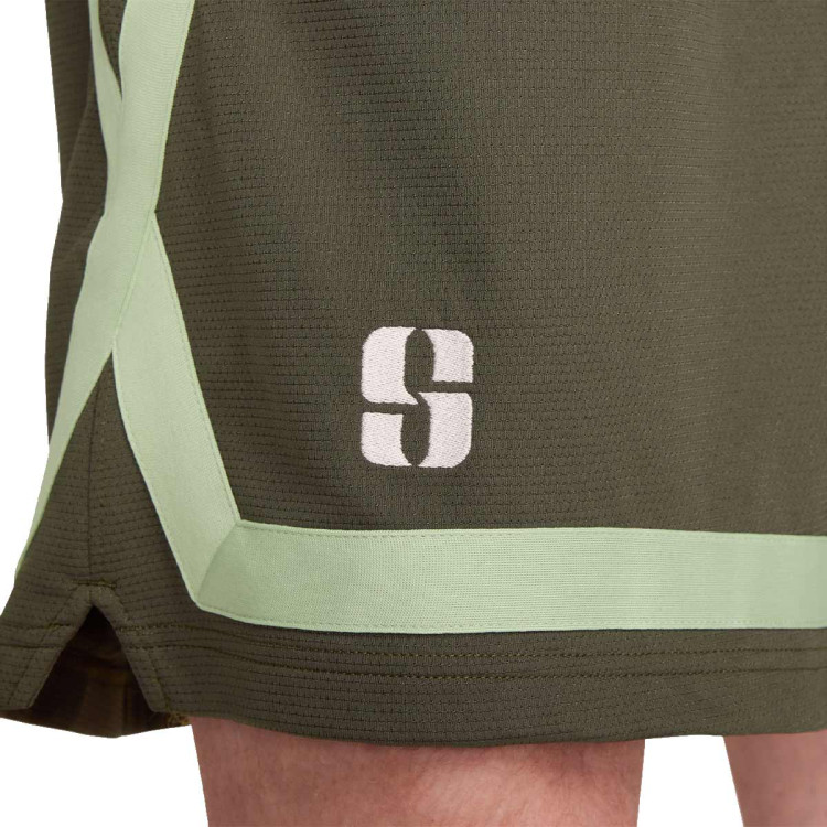 pantalon-corto-nike-sabrina-cargo-khaki-honeydew-oil-green-honeydew-3