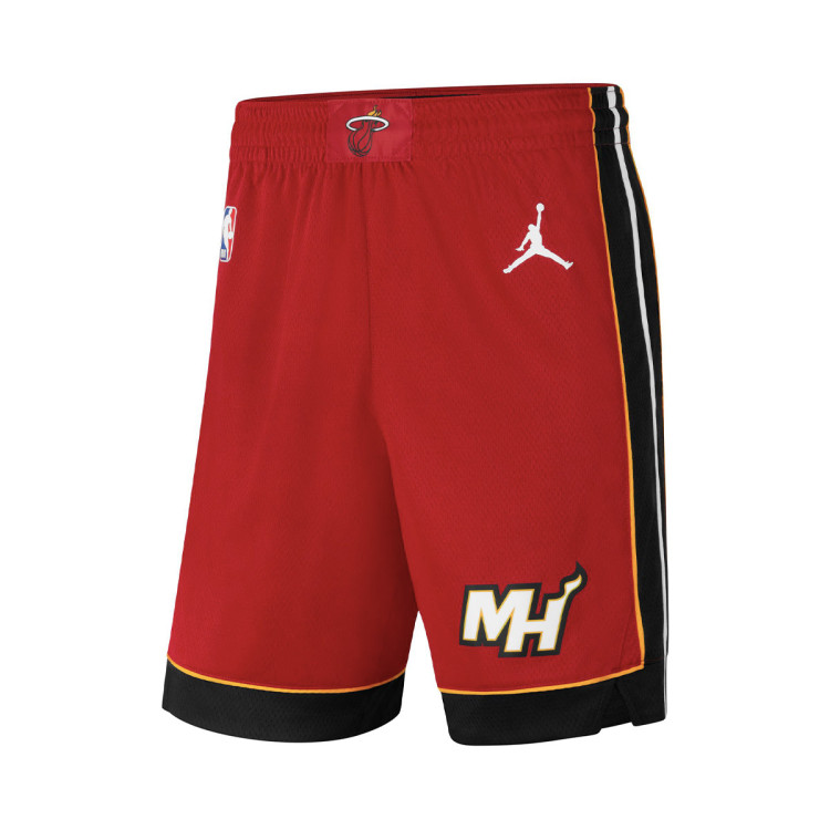 pantalon-corto-jordan-miami-heat-statement-edition-tough-red-black-white-0
