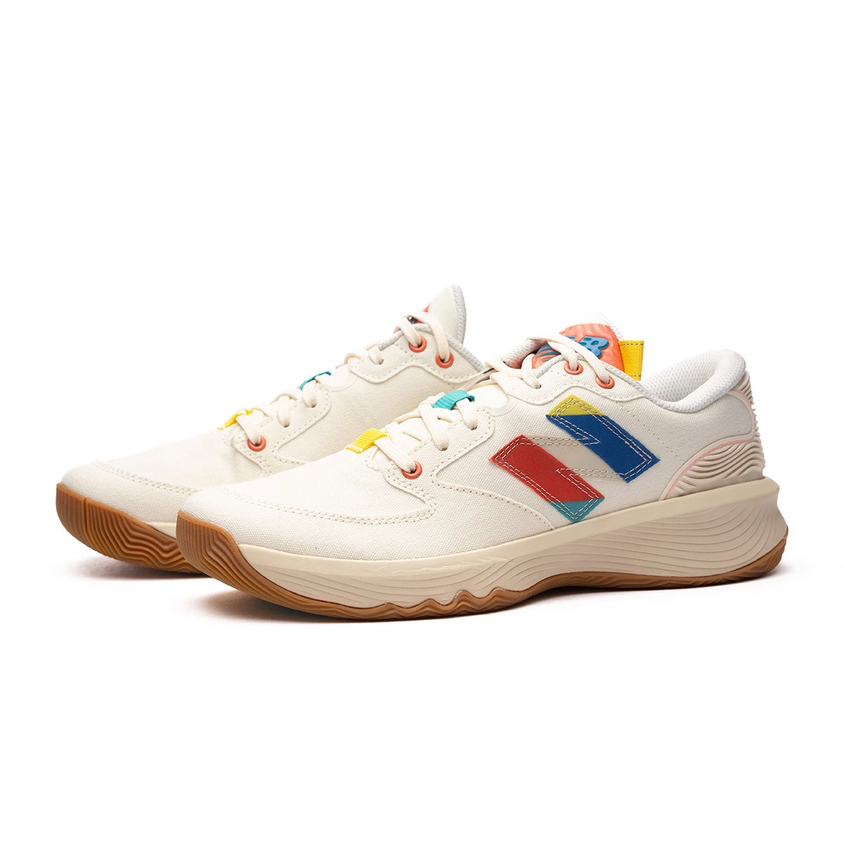 Zapatillas New Balance Hesi Low V1 Origami White Red Blue Basketball Emotion