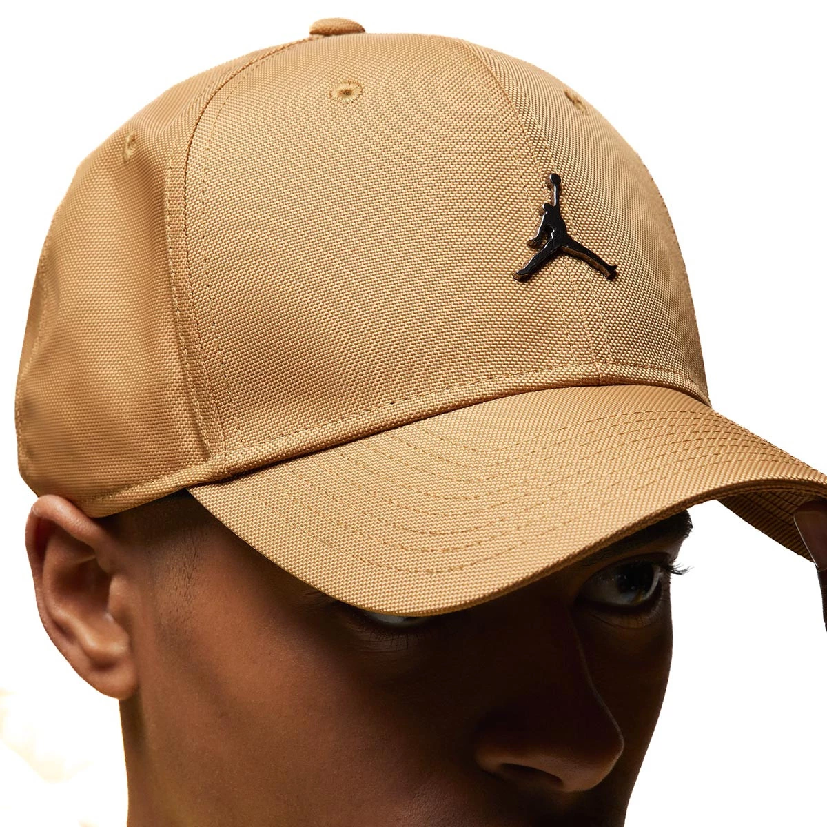Cappello jordan oro sale