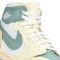 Jordan Women Air Jordan 1 High MM Trainers