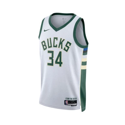 Milwaukee Bucks Association Swingman Giannis Antetokounmpo Niño T-Shirt