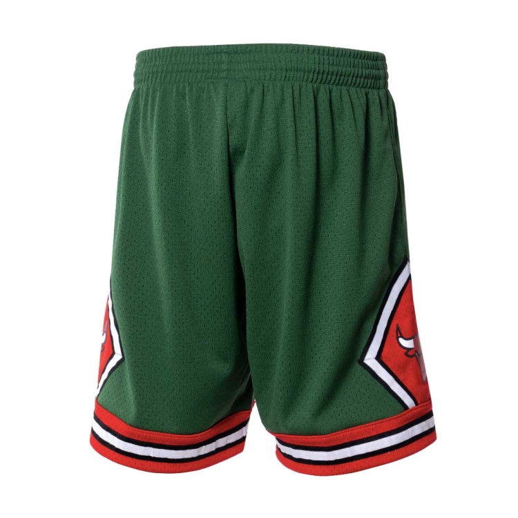 pantalon-corto-mitchellness-swingman-chicago-bulls-green-week-2020-green-red-black-white-1