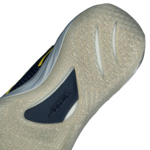OUTSOLE-2