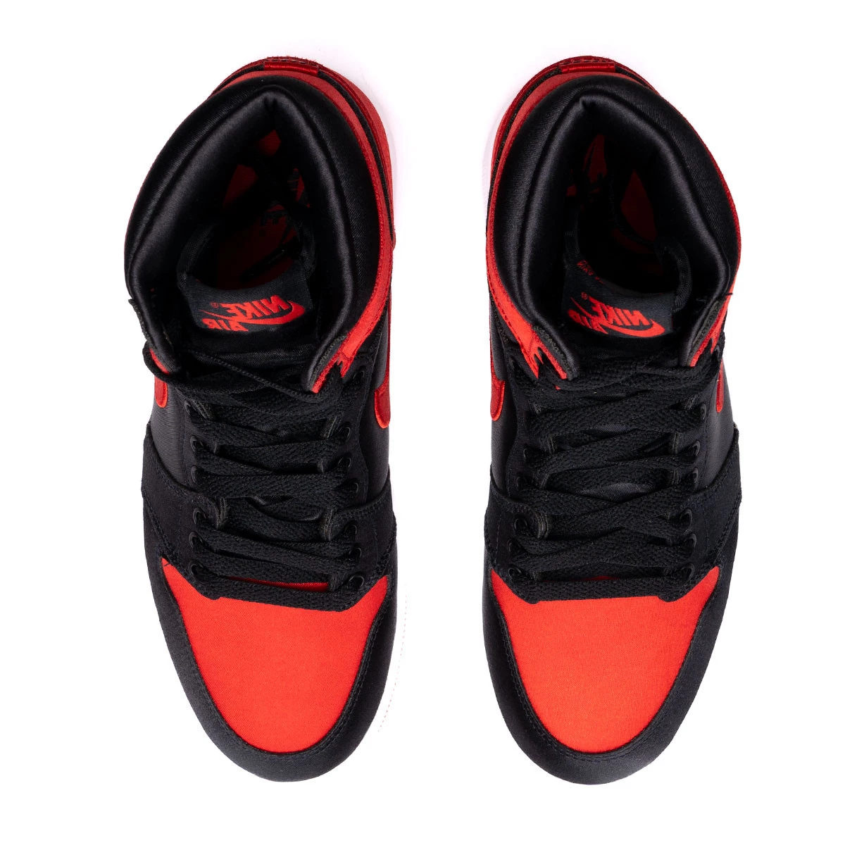 Trainers Jordan Air Jordan 1 Retro High OG Mujer Black University Red White Basketball Emotion