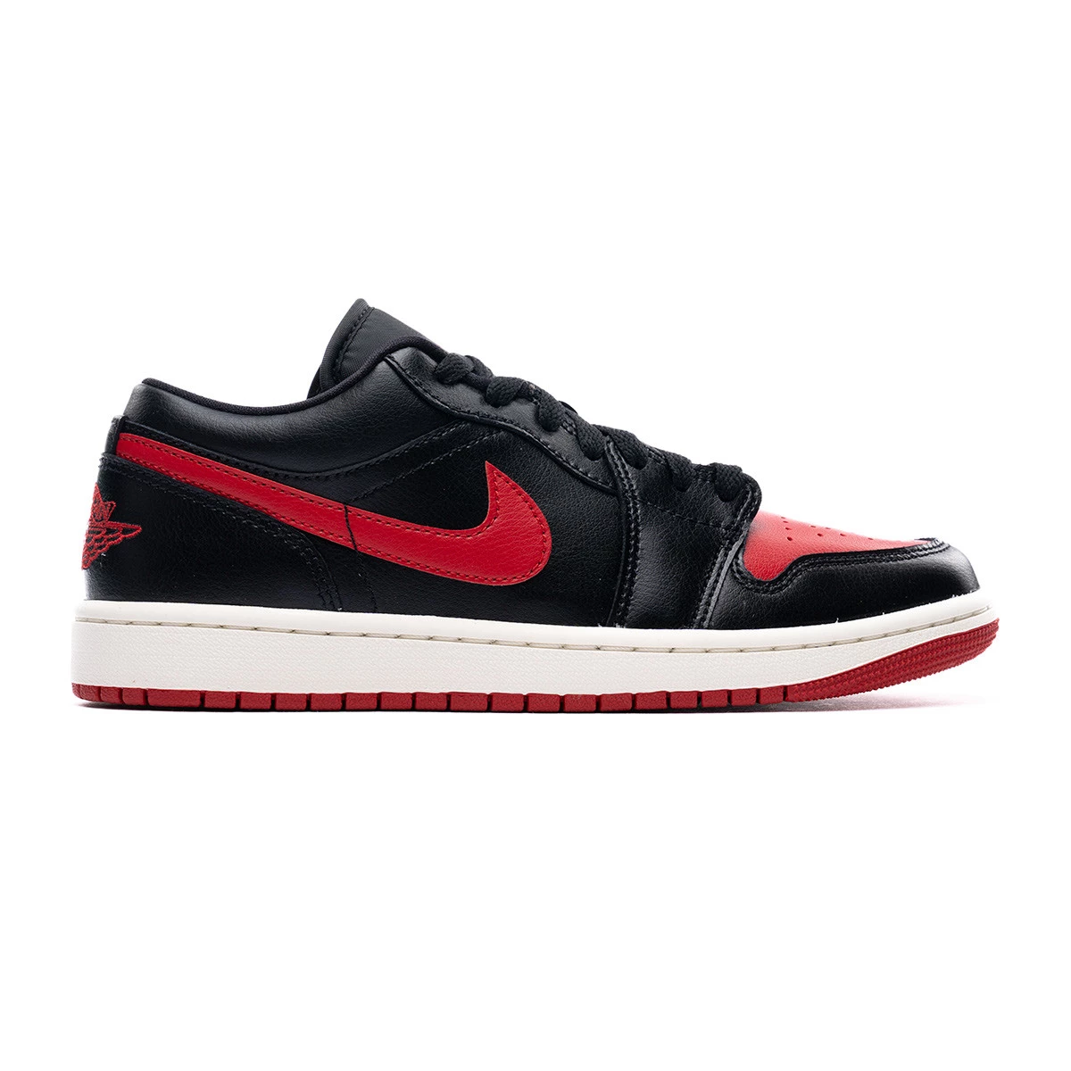 Nike air jordan low trainers in red deals