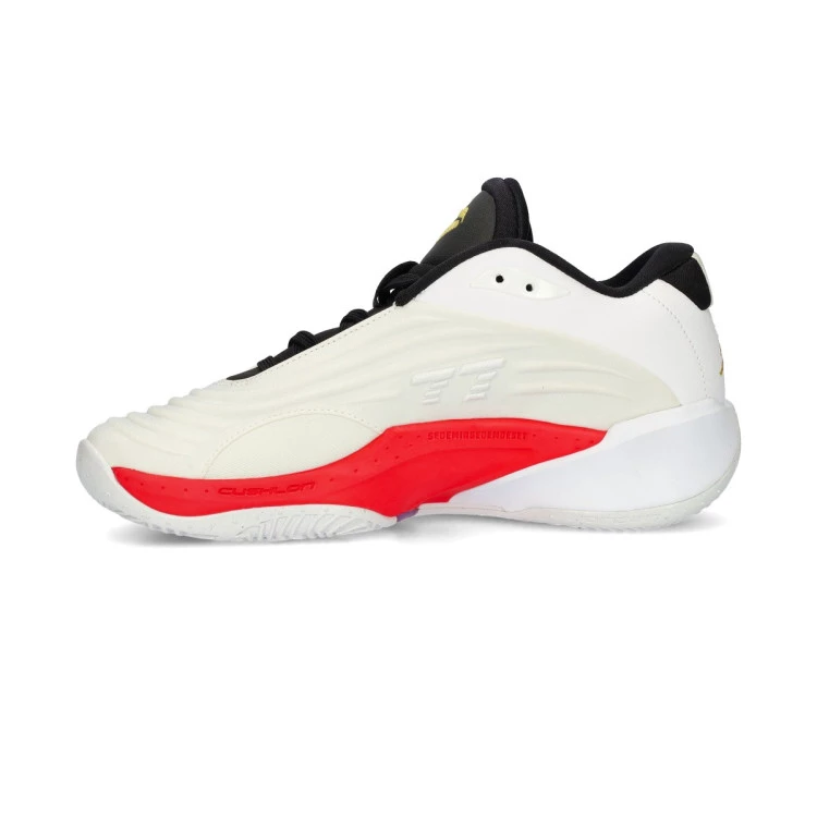 zapatillas-jordan-luka-3-motorsport-white-metallic-gold-black-red-orbit-2