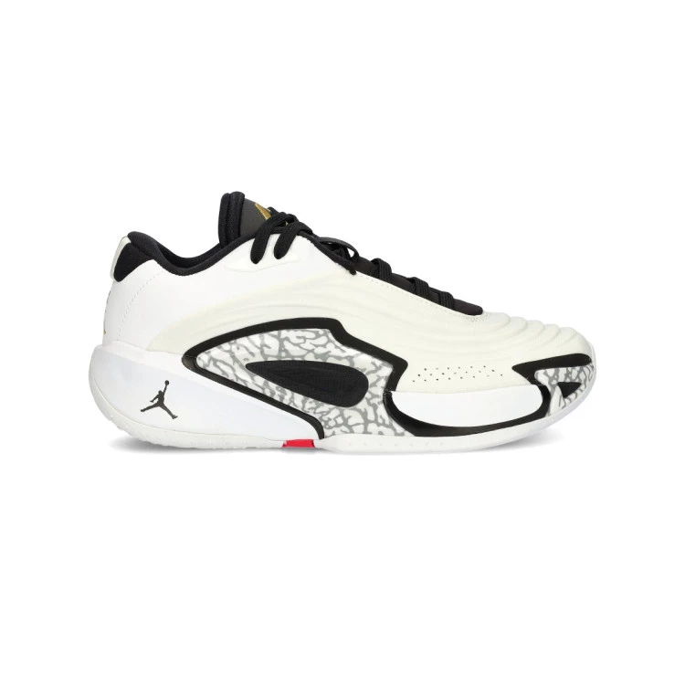 zapatillas-jordan-luka-3-motorsport-nino-white-metallic-gold-black-red-orbit-1