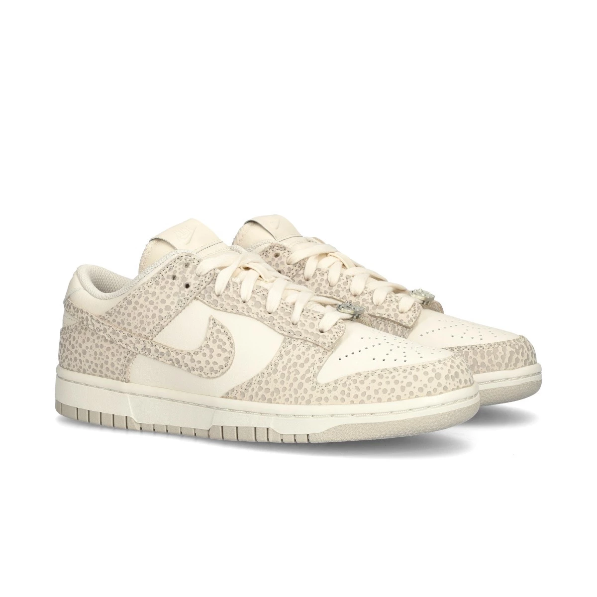 Tenis Nike Dunk Low Premium Mujer Phantom Photon Dust Lt Smoke Grey Basketball Emotion
