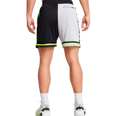 Calções Curry Statement