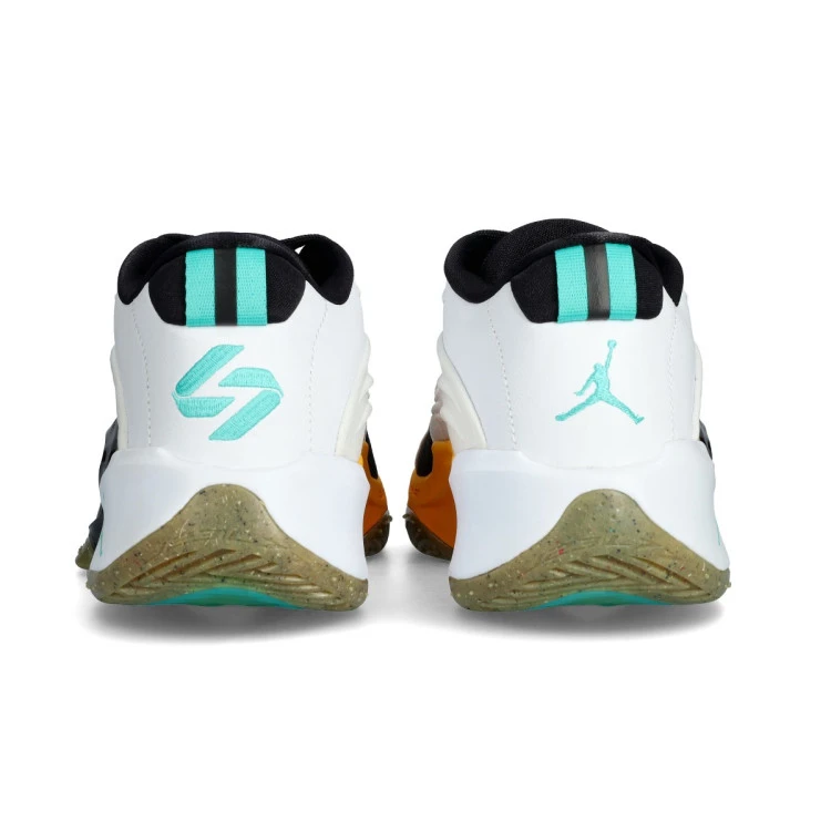 zapatillas-jordan-luka-3-safari-white-hyper-jade-laser-orange-4