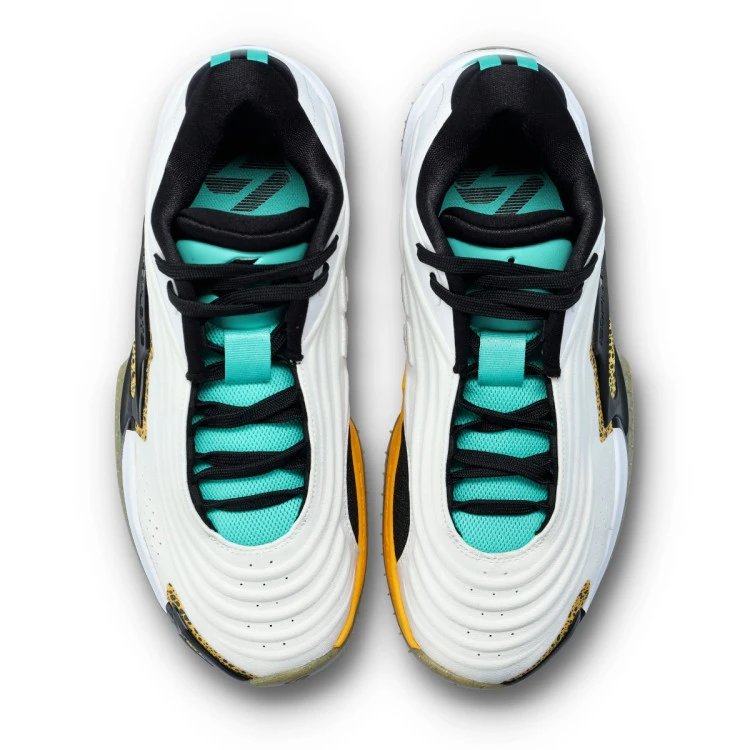 zapatillas-jordan-luka-3-safari-white-hyper-jade-laser-orange-5