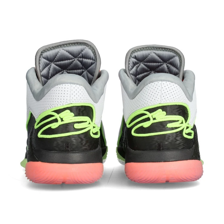 zapatillas-nike-lebron-22-crown-jewel-white-volt-glow-medium-ash-hot-lava-4