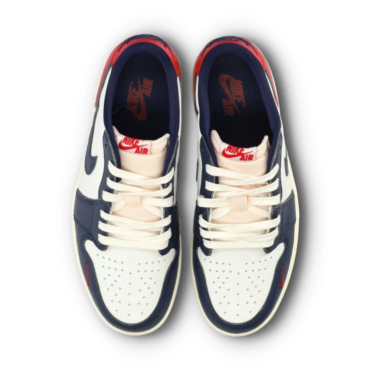 zapatilla-jordan-air-jordan-1-retro-low-og-summit-white-gym-red-midnight-navy-4