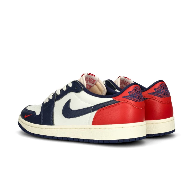 zapatilla-jordan-air-jordan-1-retro-low-og-summit-white-gym-red-midnight-navy-5