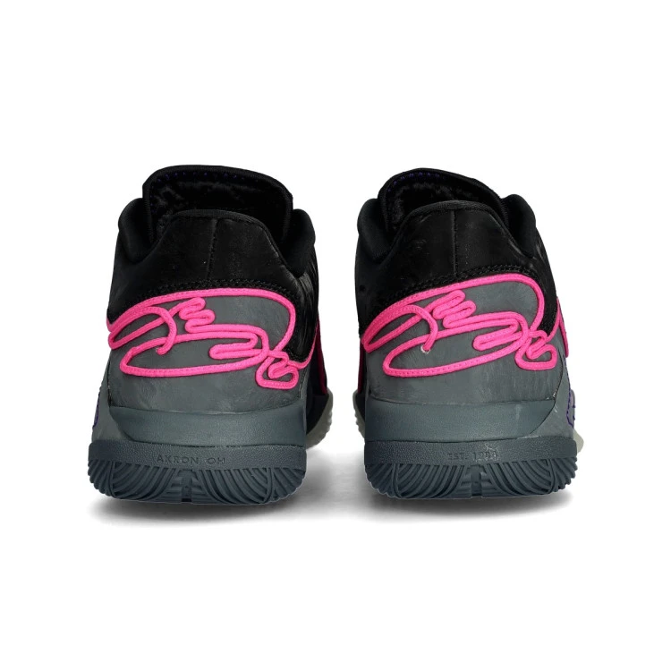 zapatillas-nike-lebron-22-tunnel-vision-nino-black-laser-fuchsia-dark-grey-4