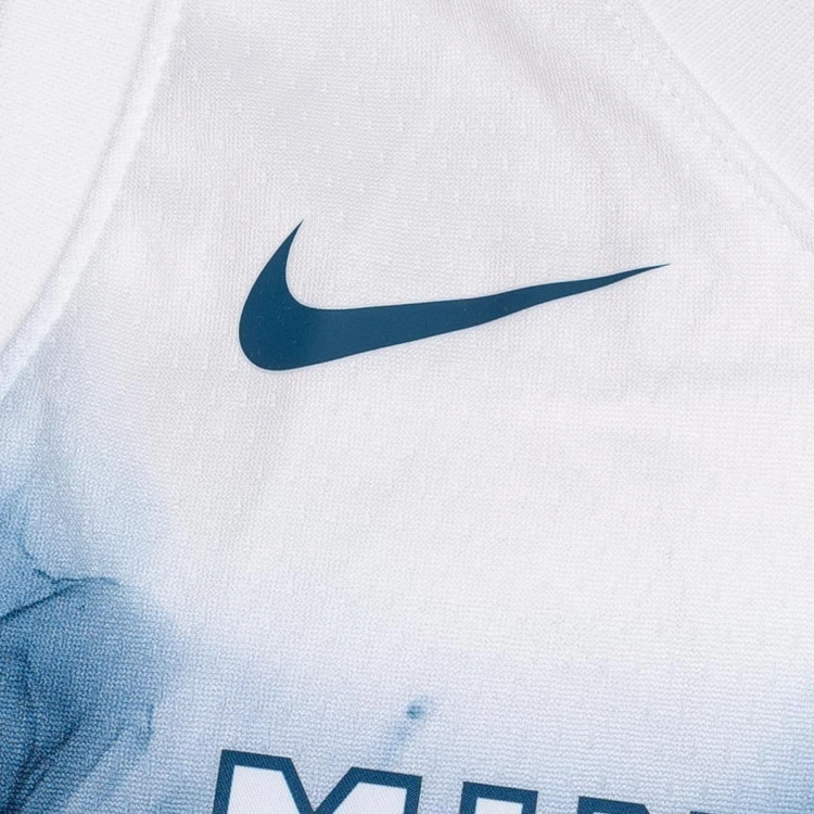 camiseta-nike-minnesota-timberwolves-anthony-edwards-city-edition-2023-2024-nino-white-blue-6