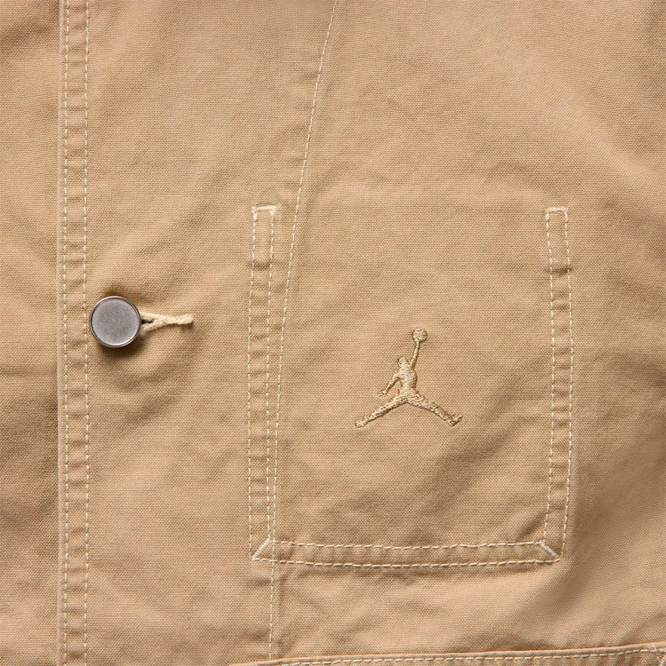 chaqueta-jordan-essentials-statement-chicago-2.0-desert-camo-3