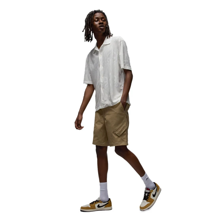 zapatilla-jordan-air-jordan-1-low-og-rookie-of-the-year-sail-black-golden-harvest-gym-red-8