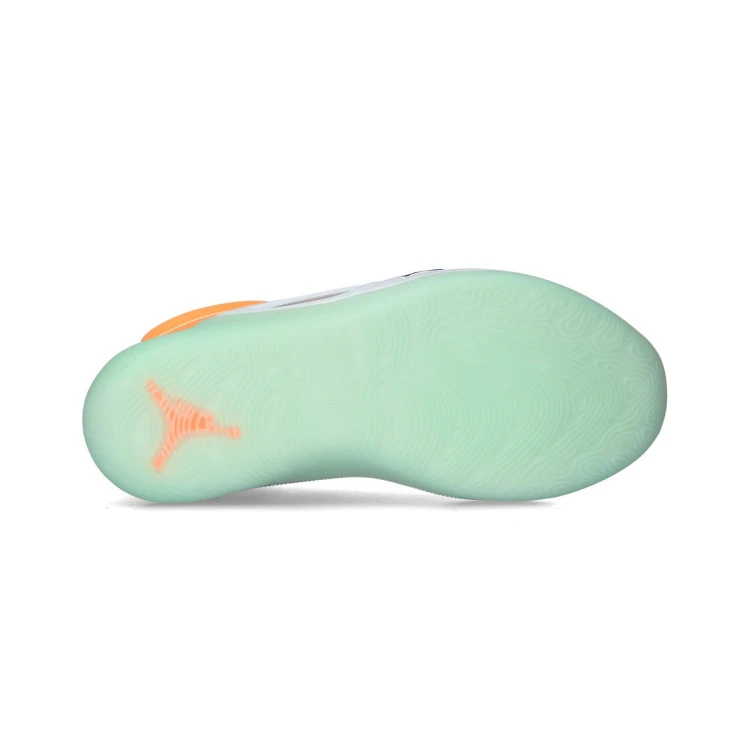 zapatillas-jordan-zion-4-forged-in-fire-nino-cone-ice-peach-black-white-3