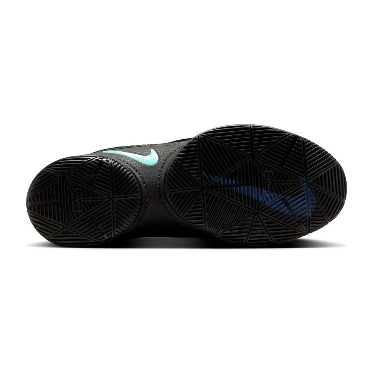 zapatillas-nike-lebron-22-black-label-black-alabaster-black-hyper-violet-3