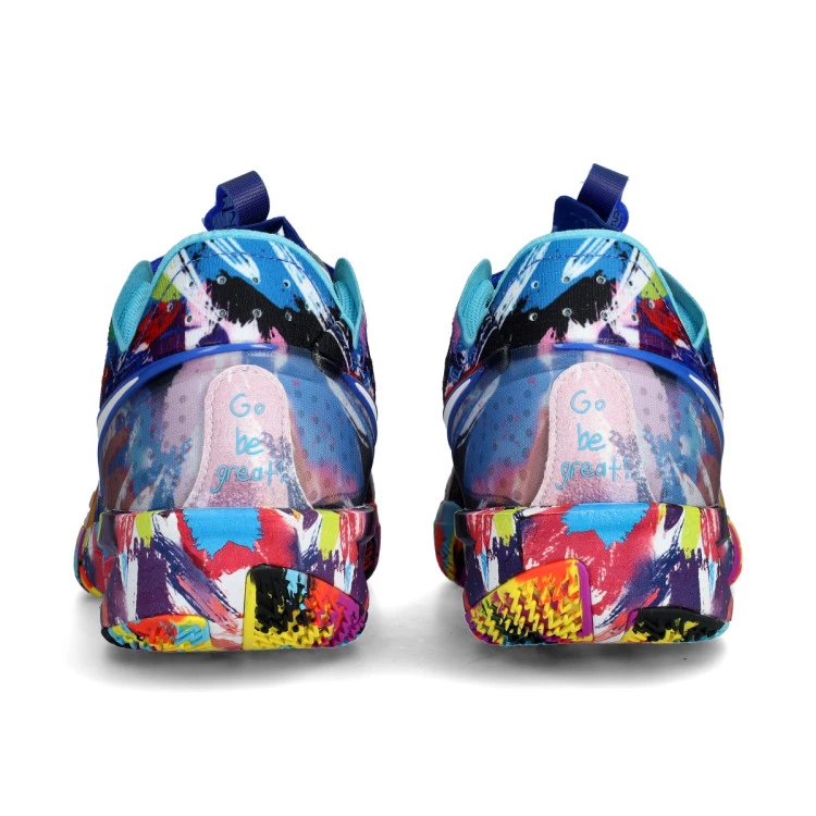 zapatillas-nike-g.t.-cut-3-jewell-loyd-paint-splatter-pe-white-racer-blue-baltic-blue-pink-foam-4
