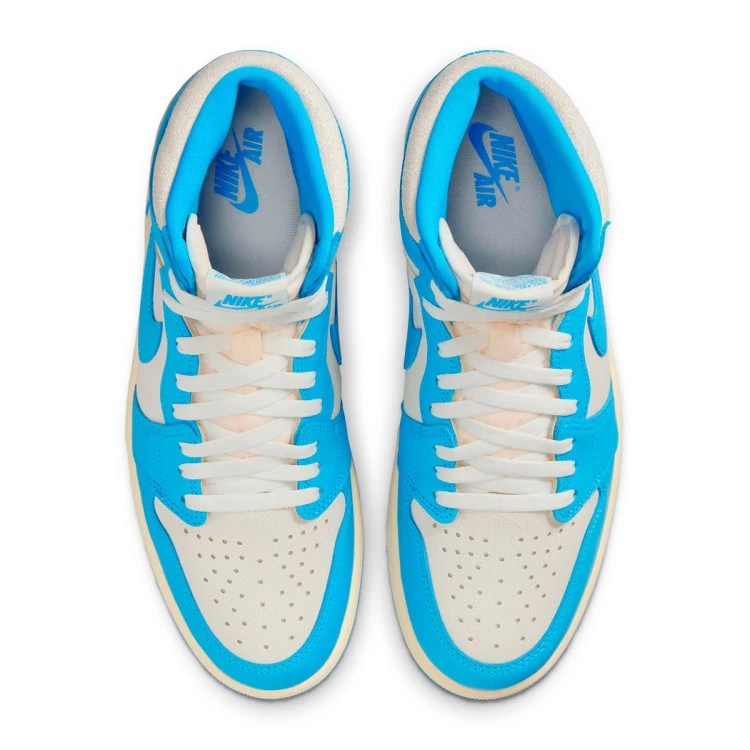 zapatilla-jordan-air-jordan1-retro-high-og-unc-reimagined-dk-powder-blue-dk-powder-blue-sail-5