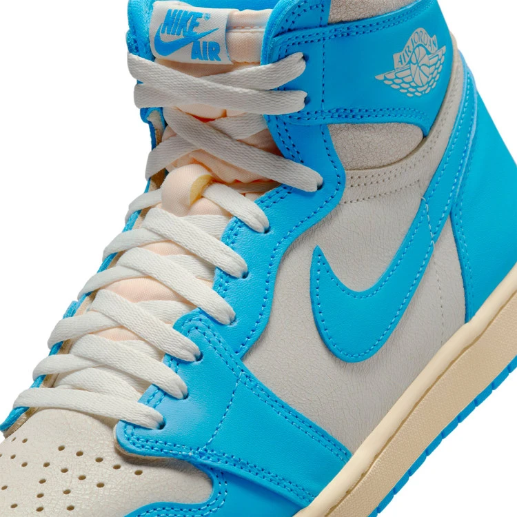 zapatilla-jordan-air-jordan1-retro-high-og-unc-reimagined-dk-powder-blue-dk-powder-blue-sail-6