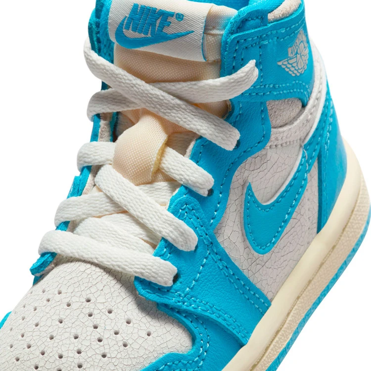zapatilla-jordan-air-jordan-1-retro-high-og-unc-reimagined-bebe-dk-powder-blue-dk-powder-blue-sail-6