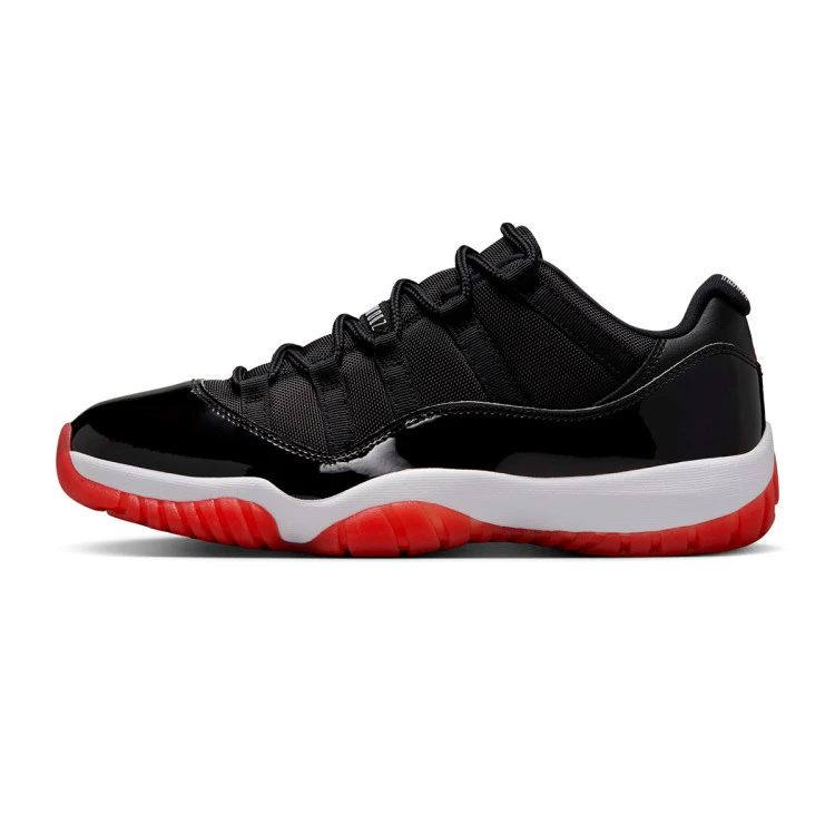 zapatilla-jordan-air-jordan11-retrolow-bred-black-varsity-red-white-2