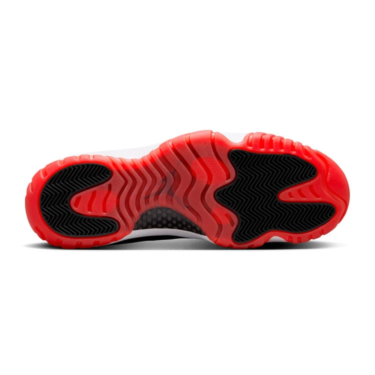 zapatilla-jordan-air-jordan11-retrolow-bred-black-varsity-red-white-3