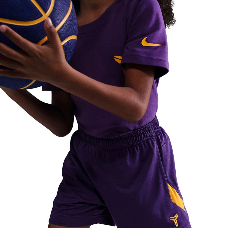 pantalon-corto-nike-kobe-nino-court-purple-university-gold-1