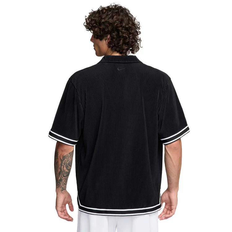 camiseta-nike-kobe-bryant-pleated-top-black-white-1