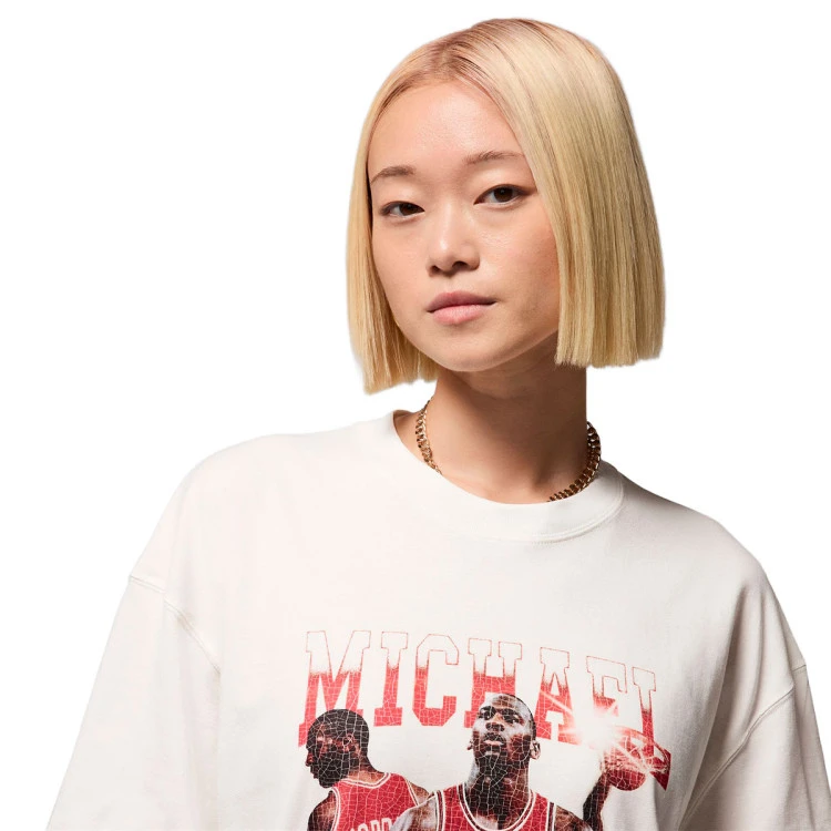camiseta-jordan-oversize-graphics-mixtape-mujer-sail-3