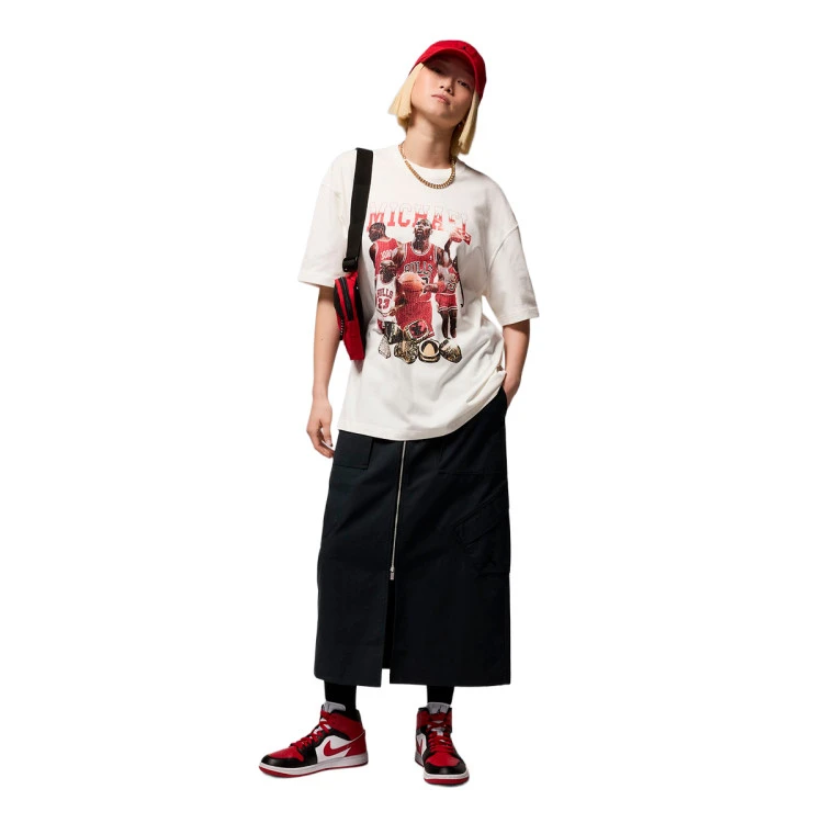 camiseta-jordan-oversize-graphics-mixtape-mujer-sail-5