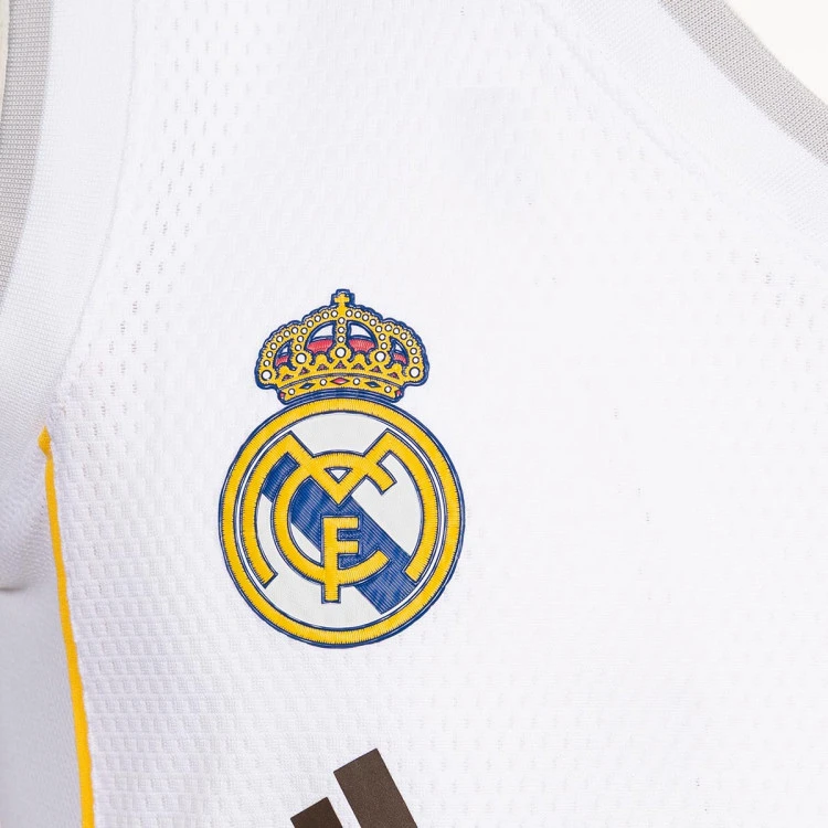 camiseta-adidas-real-madrid-primera-equipacion-2025-2026-nino-blanco-3