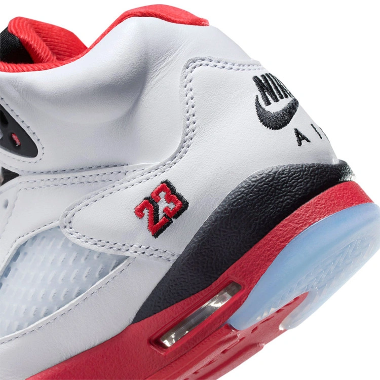 zapatilla-jordan-air-jordan-5-retro-nino-white-fire-red-black-7