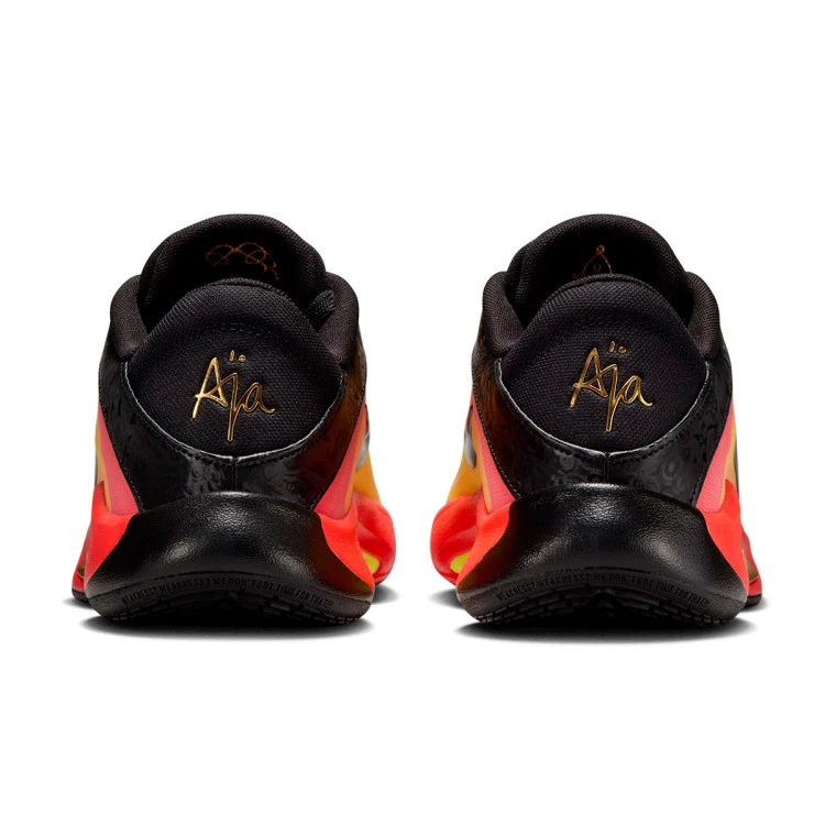 zapatillas-nike-aone-asw-mujer-black-metallic-gold-bright-crimson-4