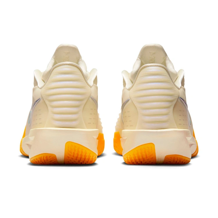 zapatillas-nike-g.t.-cut-3-turbo-coconut-milk-chrome-amarillo-4