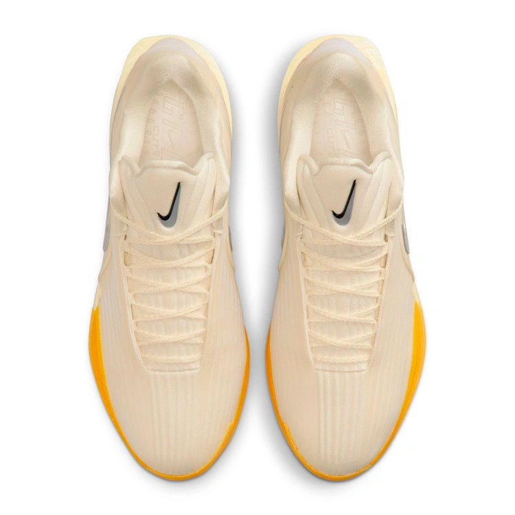 zapatillas-nike-g.t.-cut-3-turbo-coconut-milk-chrome-amarillo-5