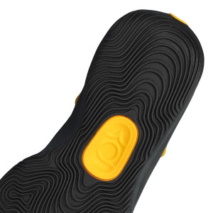 OUTSOLE-2