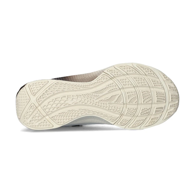 zapatilla-nike-lebron-tr-1-marron-3