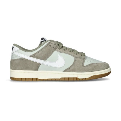 Dunk Low Retro SE Trainers