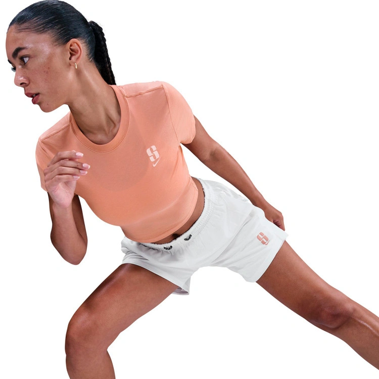 camiseta-nike-sabrina-mujer-rose-gold-2