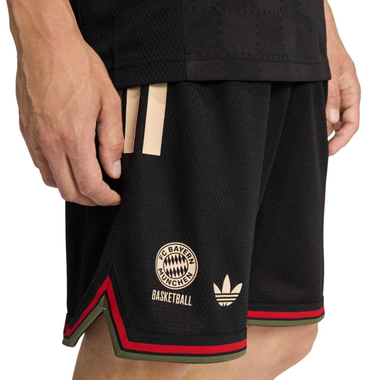 pantalon-corto-adidas-bayern-munich-tercera-equipacion-2025-2026-black-2