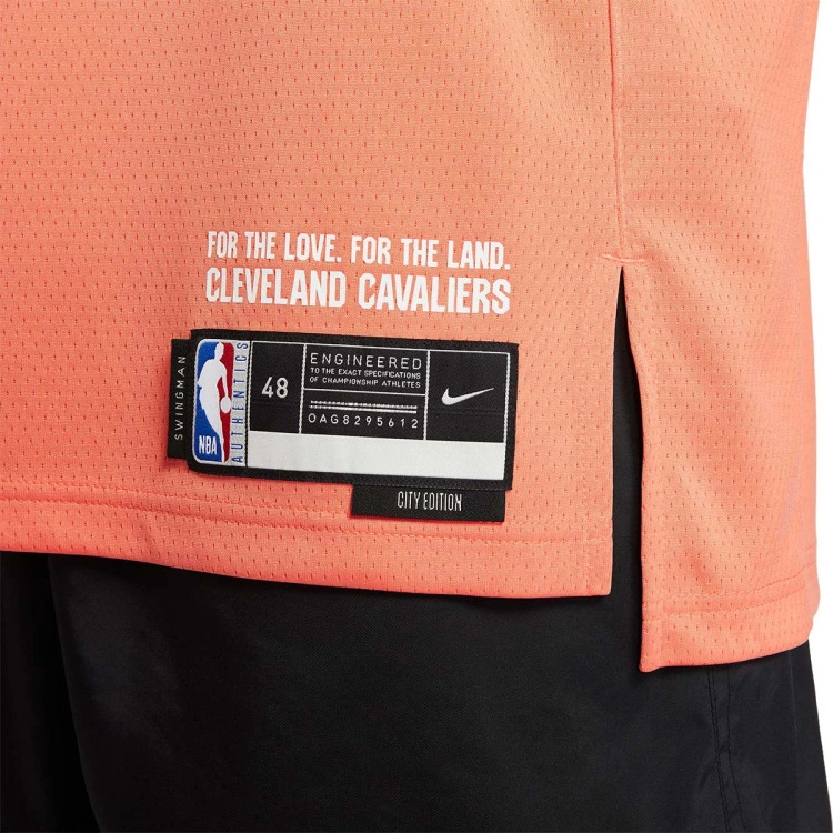 camiseta-nike-cleveland-cavaliers-swingman-city-edition-donovan-mitchell-orange-frost-4